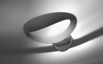 ARTEMIDE | MESMERI WALL LAMP