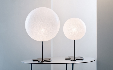 LUMEN CENTER | ICEGLOBE TABLE LAMP