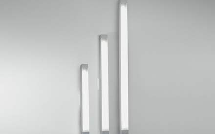 REZEK ARTEMIDE | 2.5 SQUARE STRIP WALL LAMP