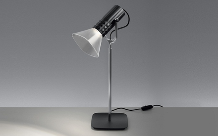ARTEMIDE | FIAMMA TABLE LAMP